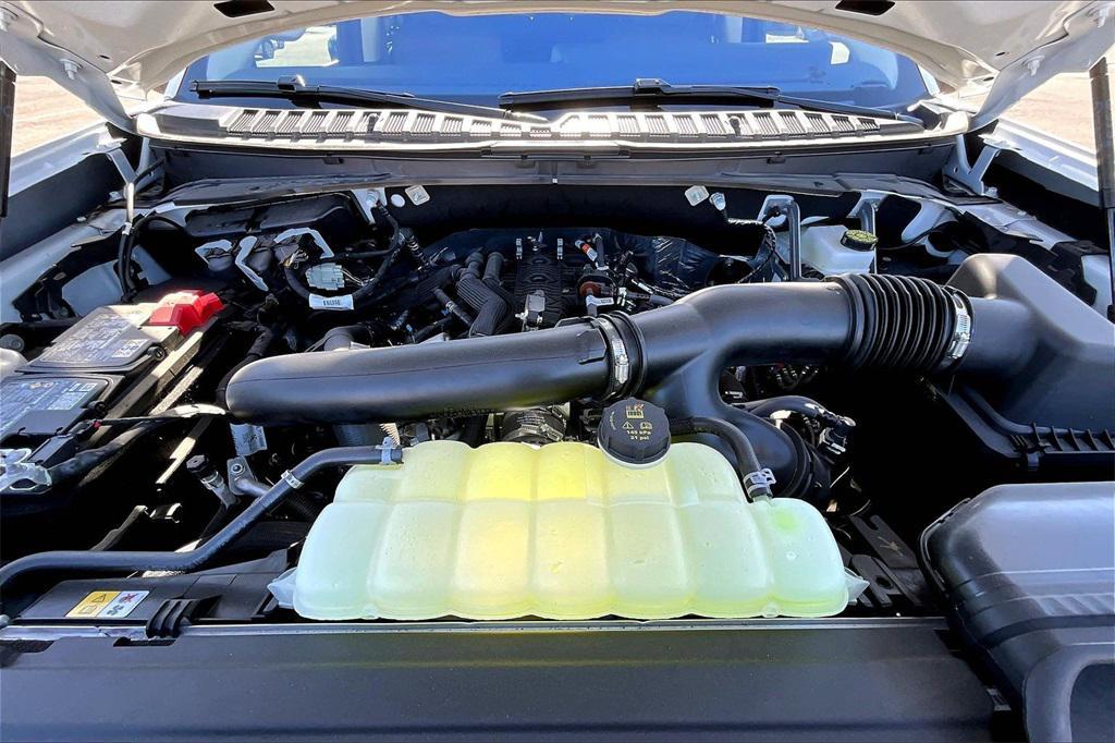 new 2025 Ford Expedition Max car, priced at $71,704