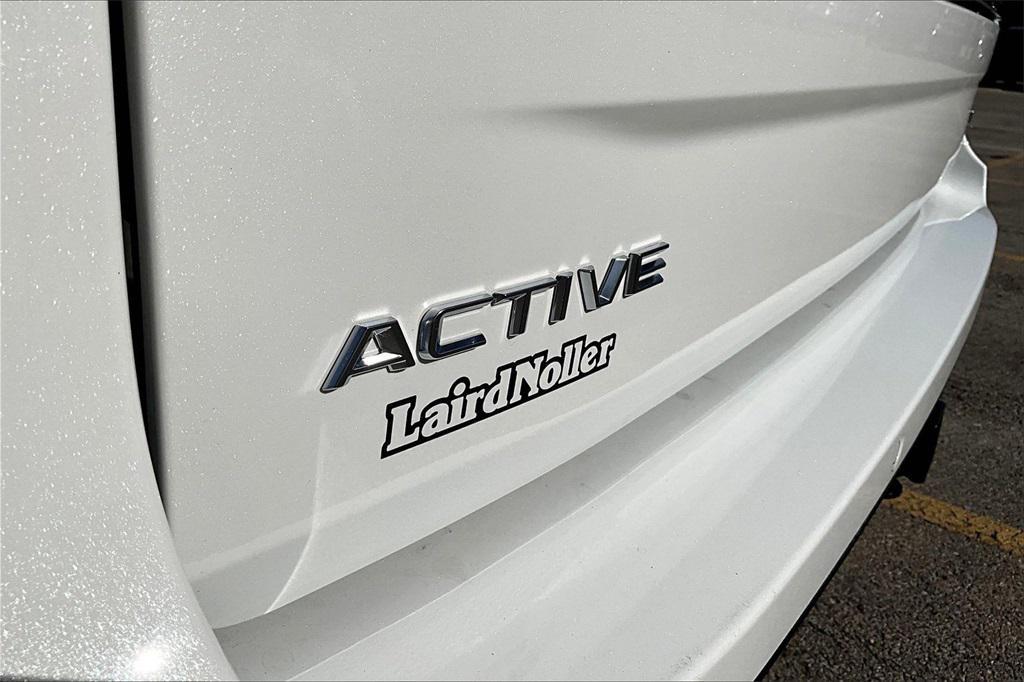 new 2025 Ford Expedition Max car, priced at $71,704