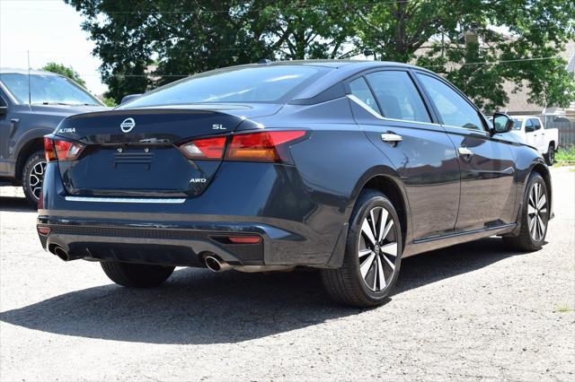 used 2022 Nissan Altima car, priced at $24,784
