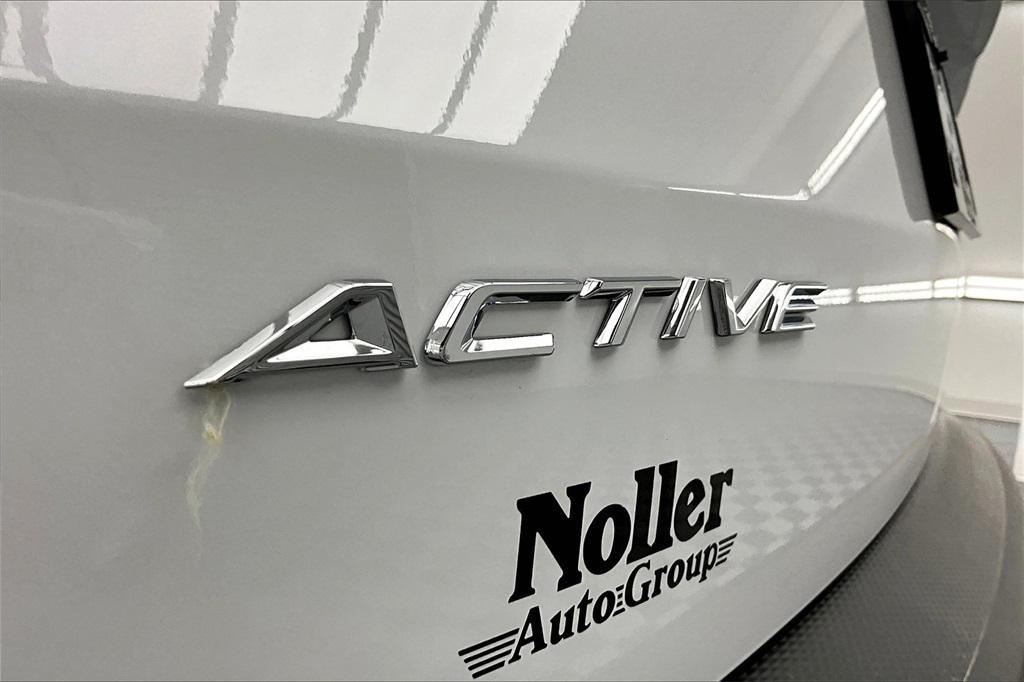 new 2025 Ford Escape car, priced at $28,817