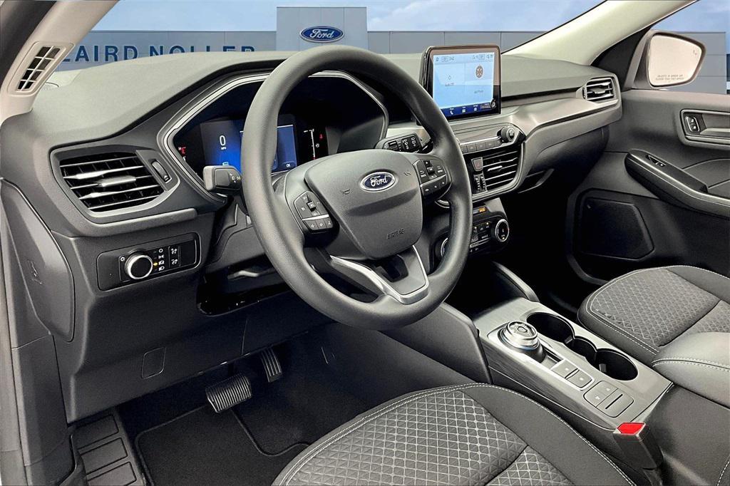 new 2025 Ford Escape car, priced at $28,817