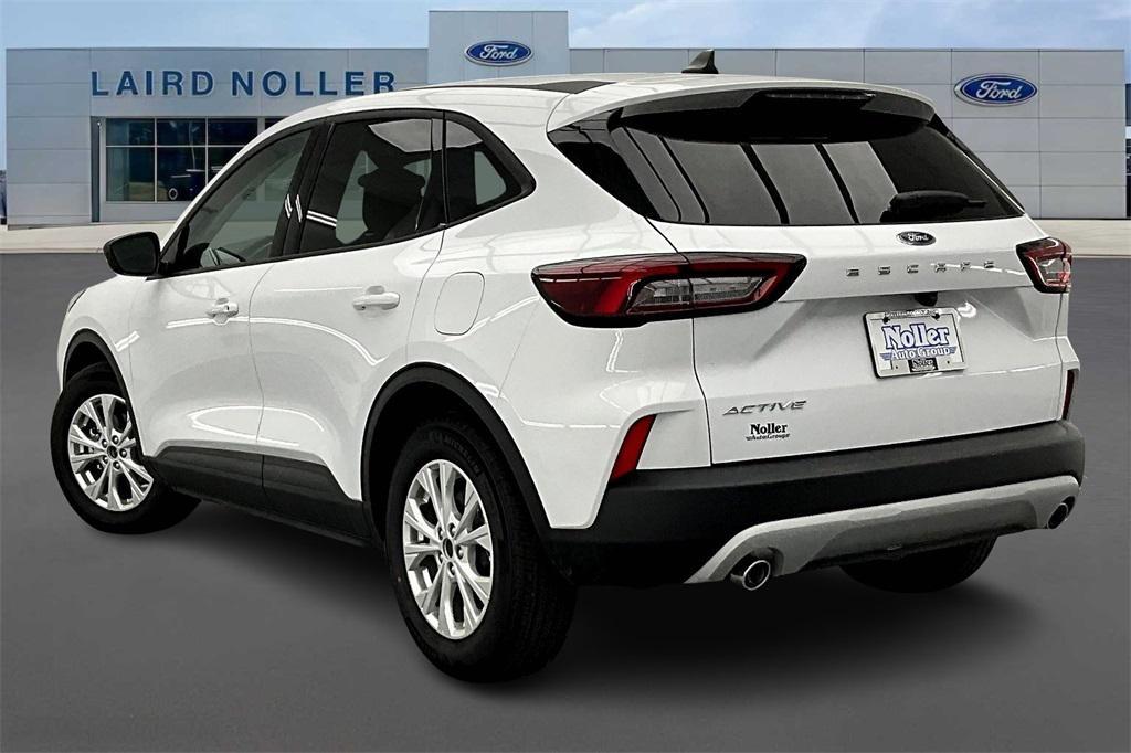 new 2025 Ford Escape car, priced at $28,817