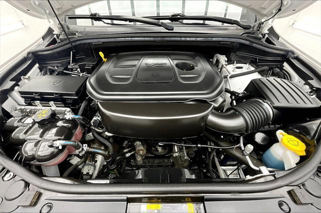 used 2021 Jeep Grand Cherokee car, priced at $22,623