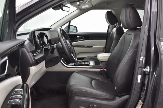 used 2022 Kia Carnival car, priced at $31,975