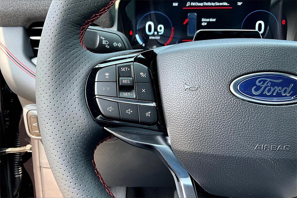new 2025 Ford Explorer car, priced at $43,915