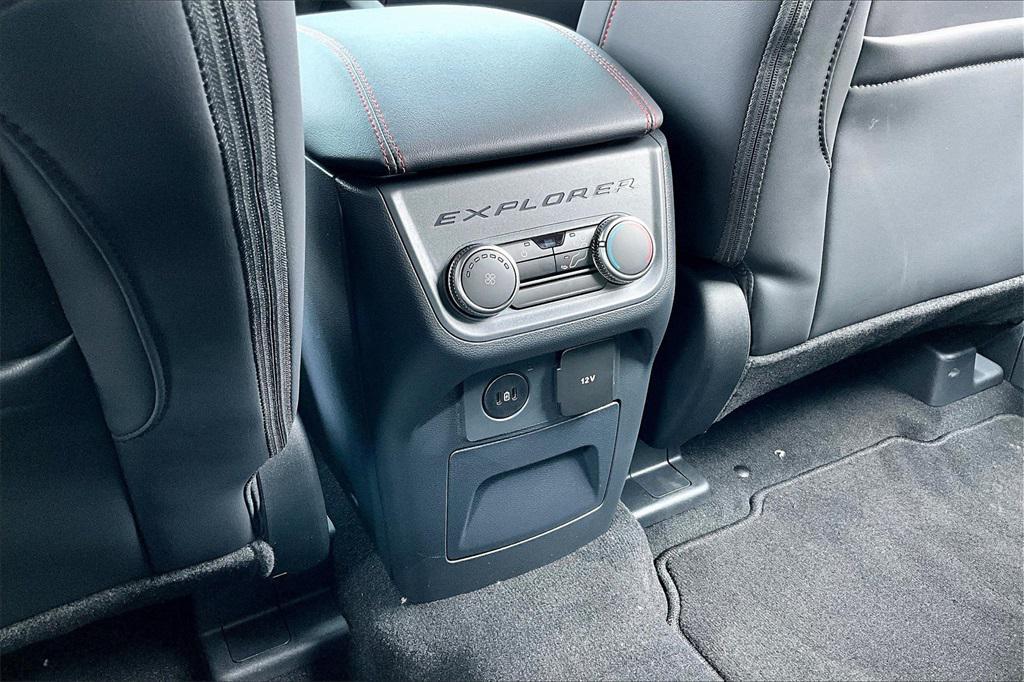new 2025 Ford Explorer car, priced at $43,915