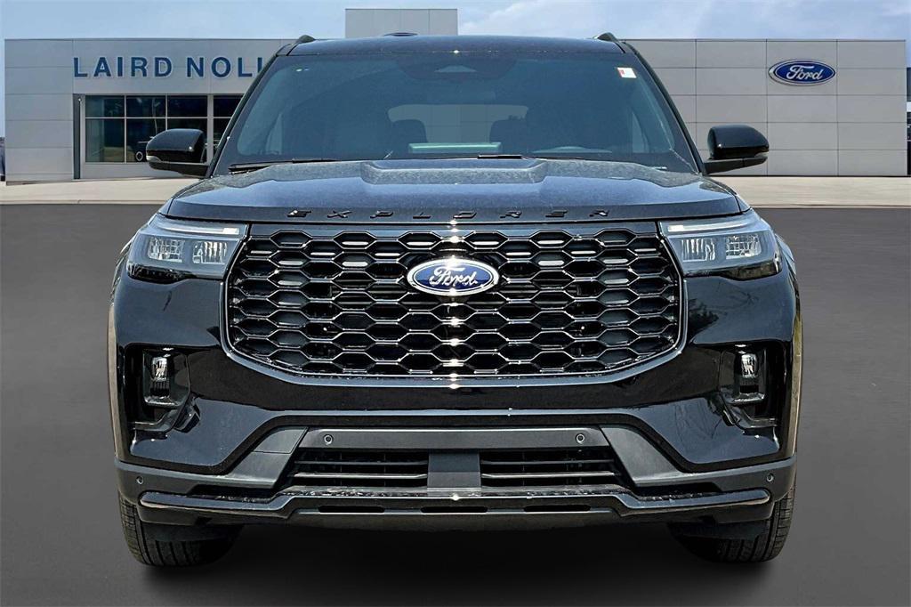 new 2025 Ford Explorer car, priced at $43,915