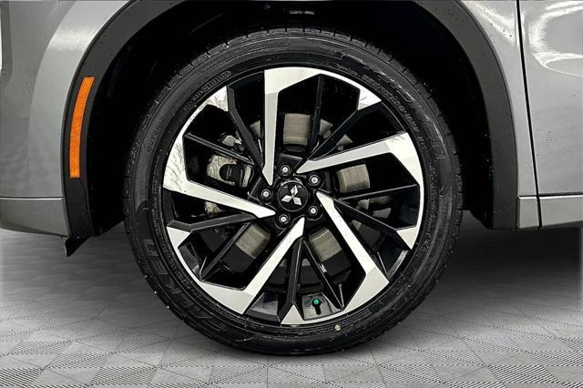 used 2022 Mitsubishi Outlander car, priced at $25,994