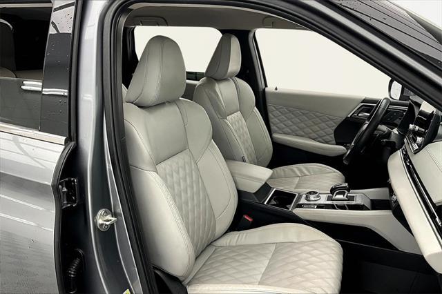 used 2022 Mitsubishi Outlander car, priced at $25,994