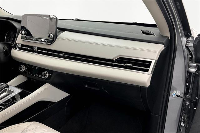 used 2022 Mitsubishi Outlander car, priced at $21,997
