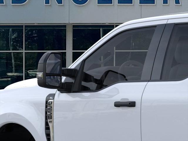 new 2025 Ford F-250 car, priced at $62,421