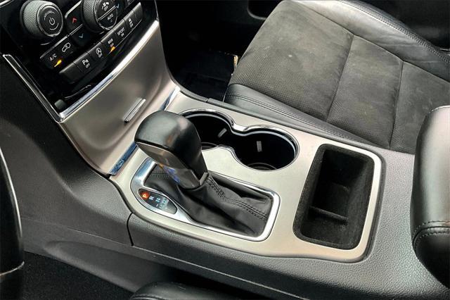 used 2020 Jeep Grand Cherokee car, priced at $22,489