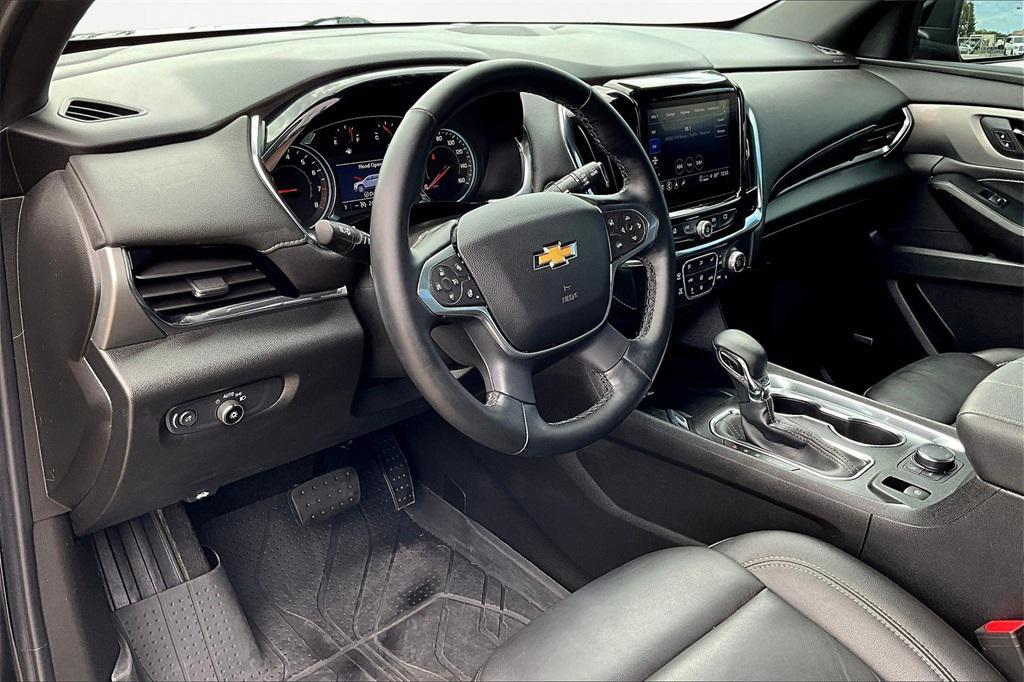 used 2023 Chevrolet Traverse car, priced at $34,624