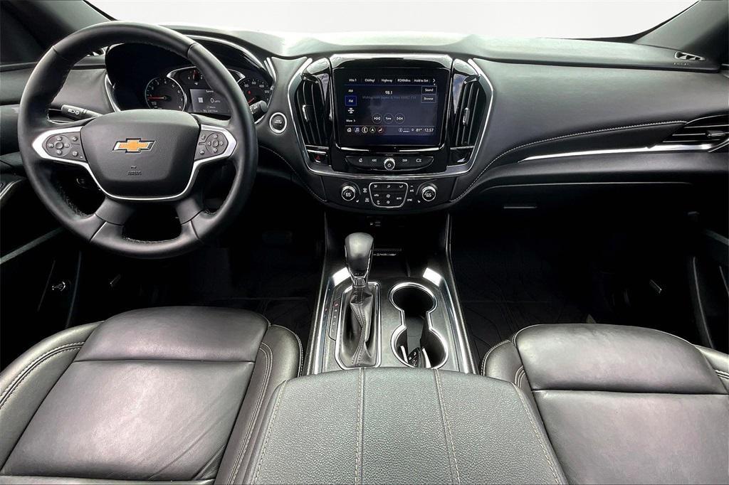 used 2023 Chevrolet Traverse car, priced at $34,624