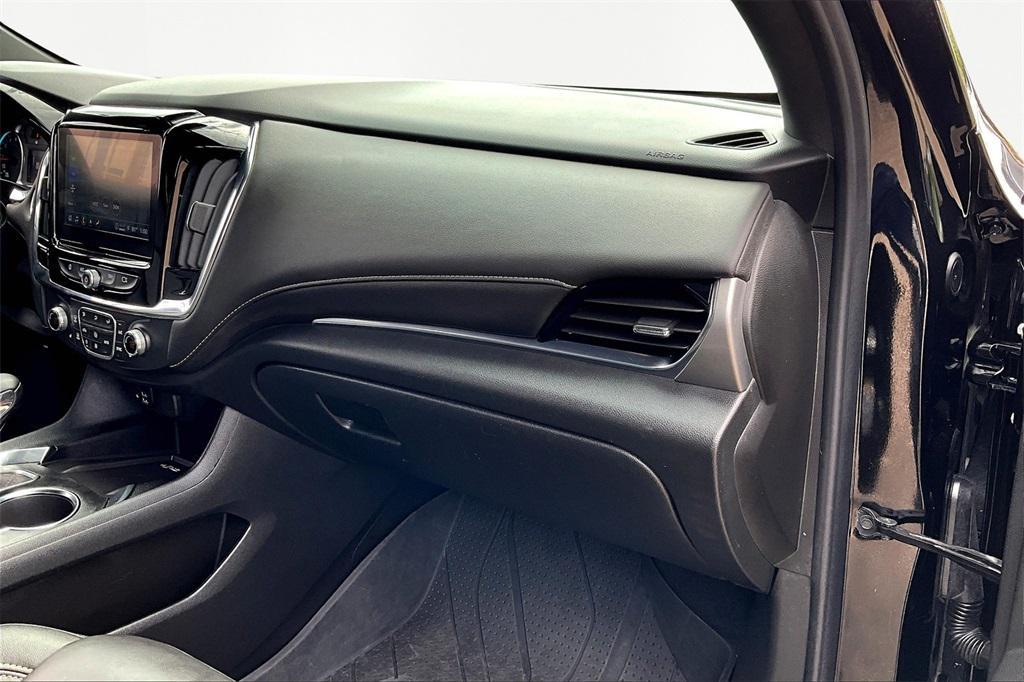 used 2023 Chevrolet Traverse car, priced at $34,624
