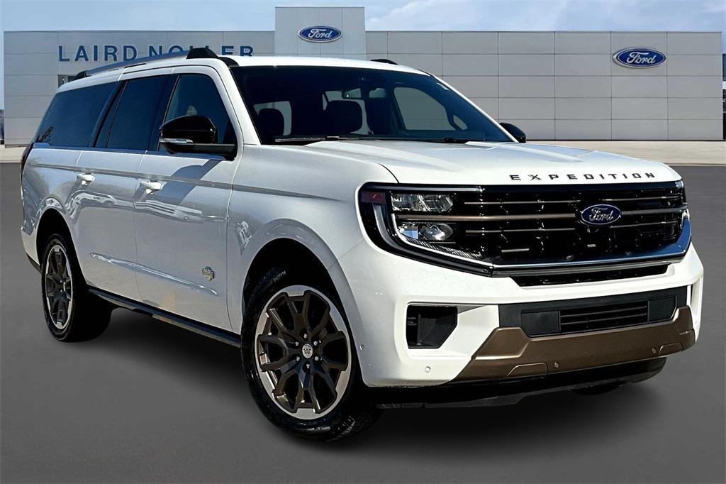 new 2025 Ford Expedition Max car, priced at $84,731