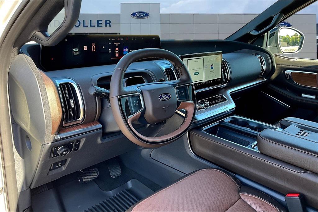 new 2025 Ford Expedition Max car, priced at $84,731