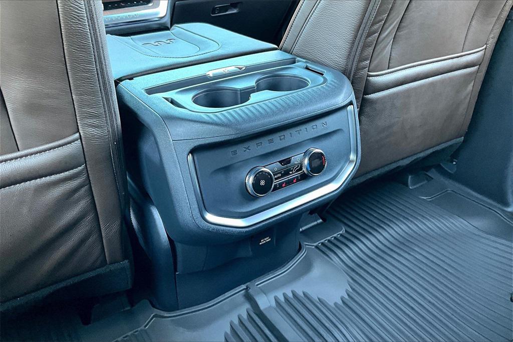 new 2025 Ford Expedition Max car, priced at $84,731