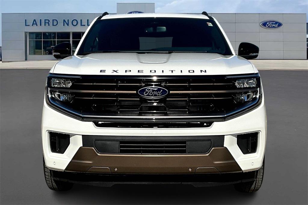new 2025 Ford Expedition Max car, priced at $84,731