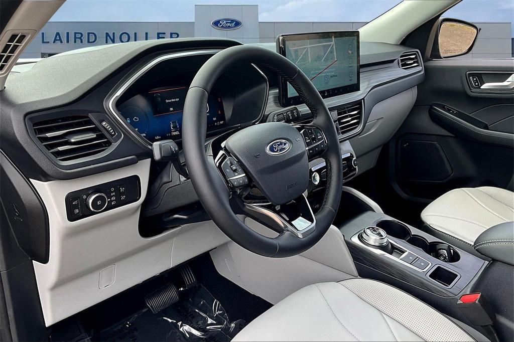 new 2025 Ford Escape PHEV car, priced at $31,169