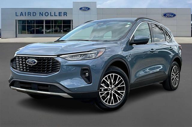 new 2025 Ford Escape PHEV car, priced at $37,413