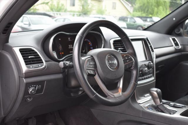 used 2017 Jeep Grand Cherokee car, priced at $14,255