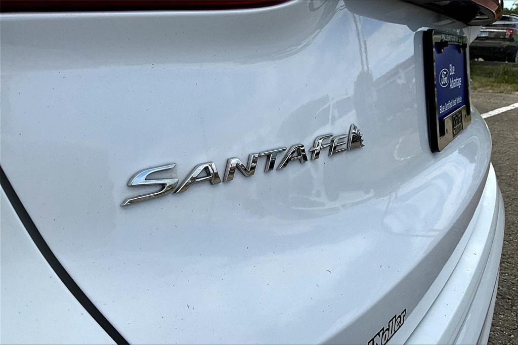 used 2022 Hyundai Santa Fe car, priced at $28,368