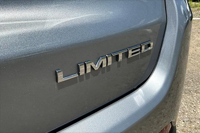 used 2022 Jeep Compass car, priced at $23,455
