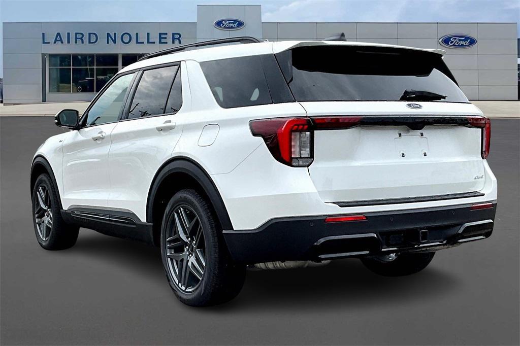 new 2025 Ford Explorer car, priced at $49,821