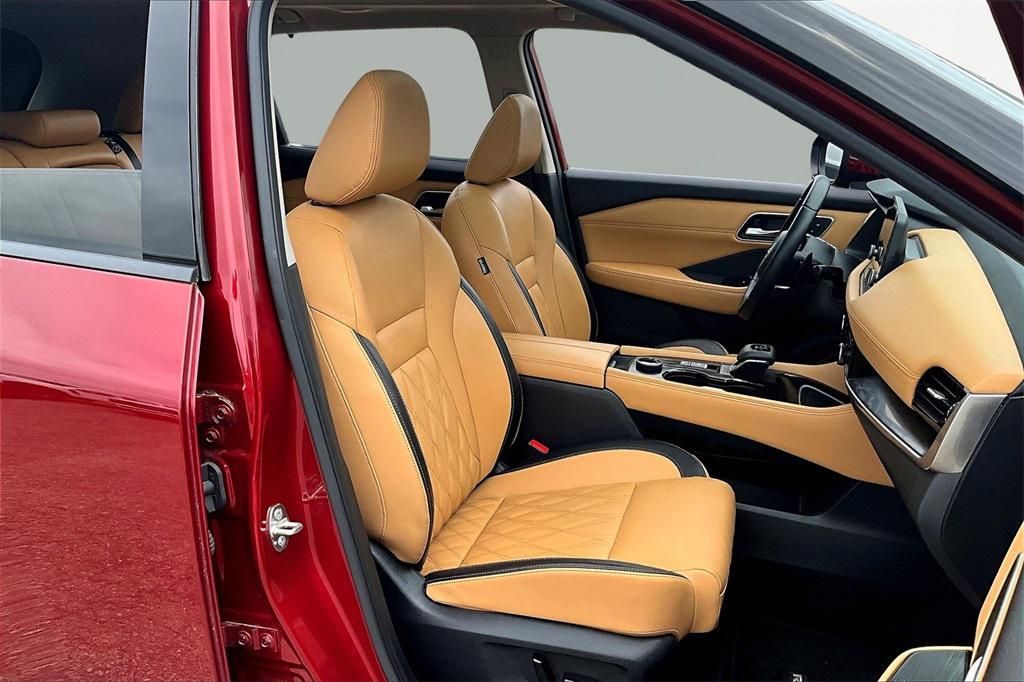 used 2022 Nissan Rogue car, priced at $29,989