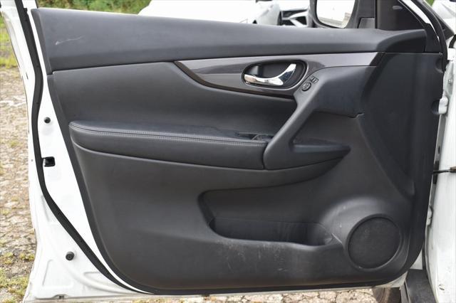 used 2019 Nissan Rogue car, priced at $13,079