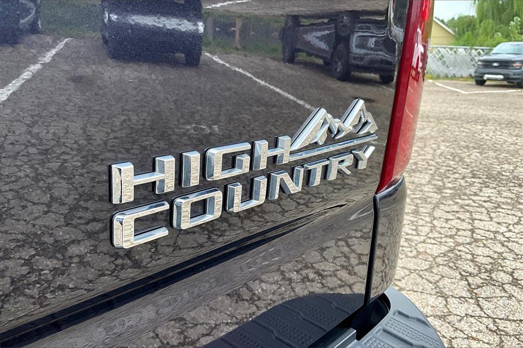used 2022 Chevrolet Silverado 1500 car, priced at $49,408