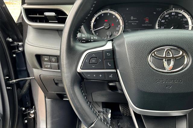 used 2023 Toyota Highlander car, priced at $33,148