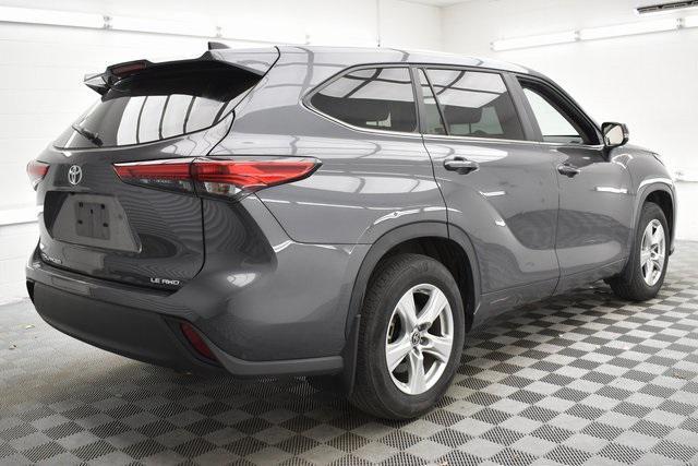 used 2023 Toyota Highlander car, priced at $33,753