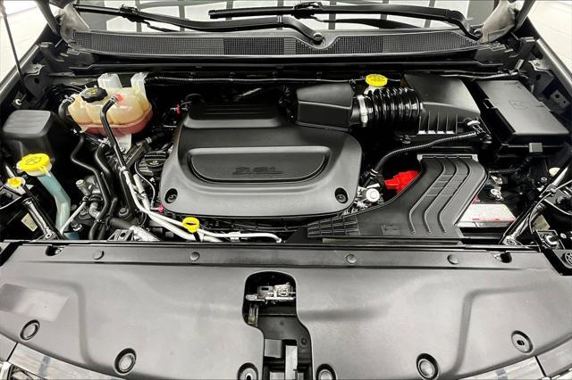 used 2022 Chrysler Pacifica car, priced at $20,837
