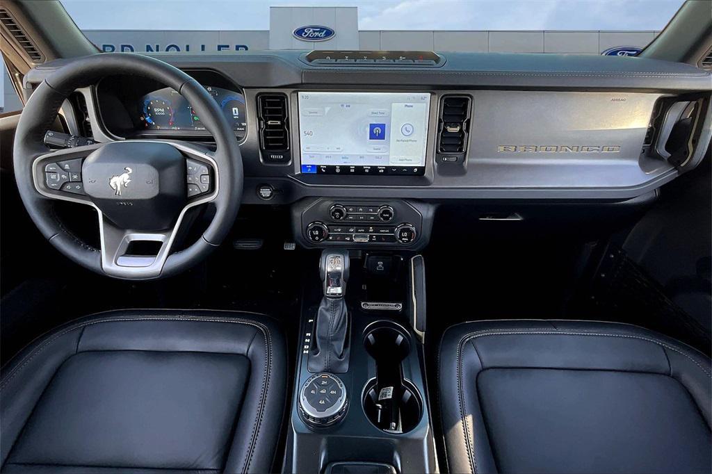 new 2025 Ford Bronco car, priced at $61,417