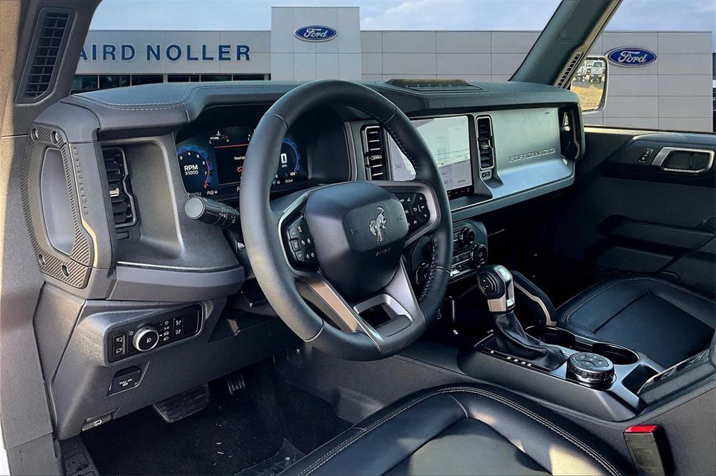 new 2025 Ford Bronco car, priced at $61,417