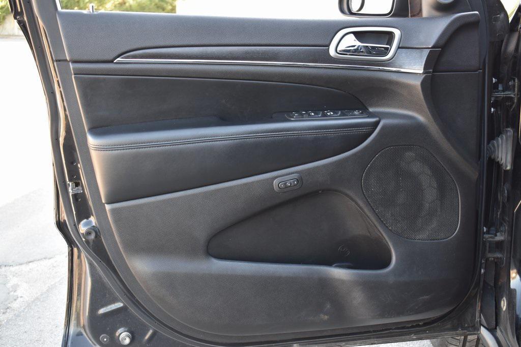 used 2018 Jeep Grand Cherokee car, priced at $15,760