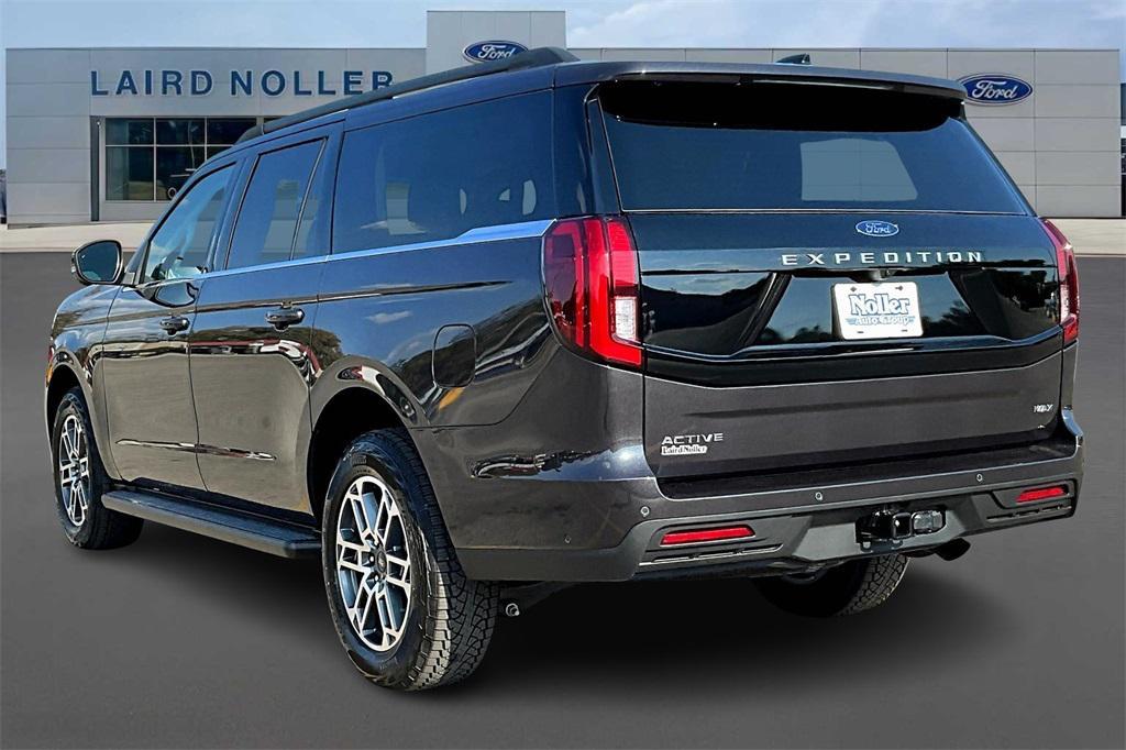 new 2025 Ford Expedition Max car, priced at $71,823