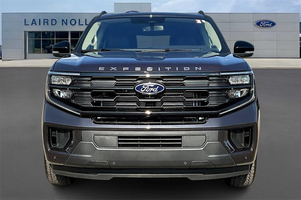 new 2025 Ford Expedition Max car, priced at $71,823