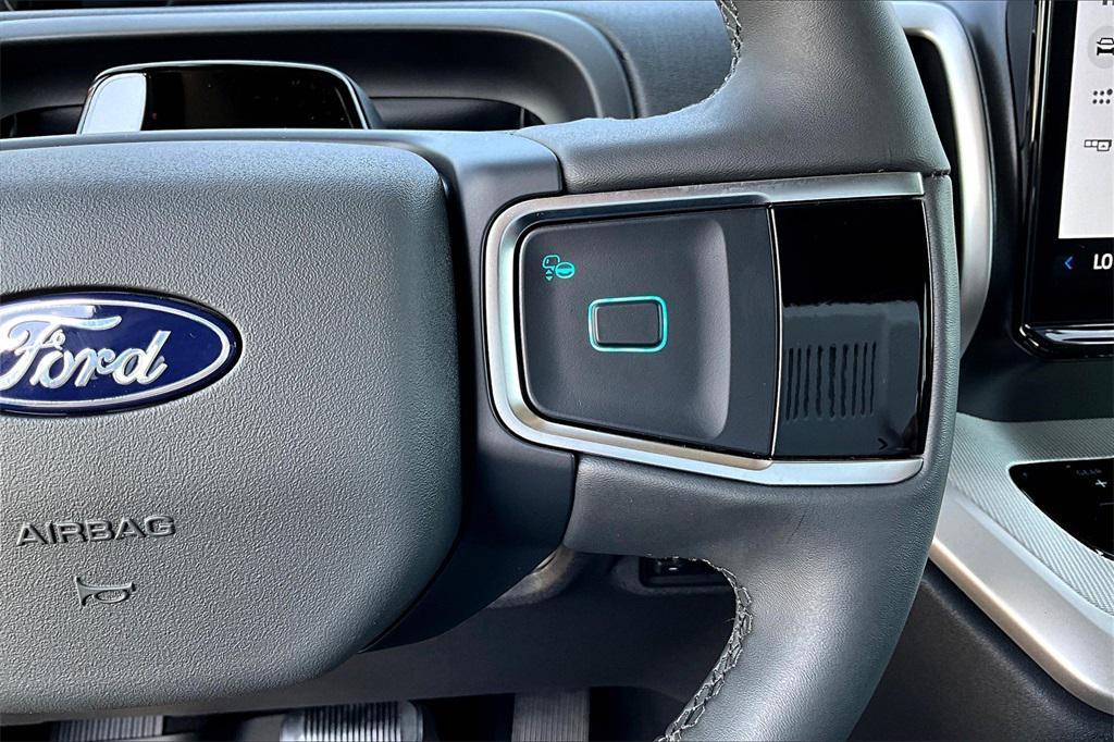 new 2025 Ford Expedition Max car, priced at $71,823