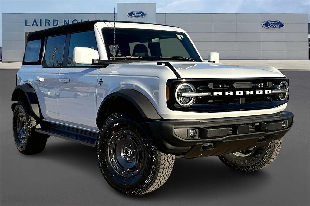 new 2025 Ford Bronco car, priced at $51,519