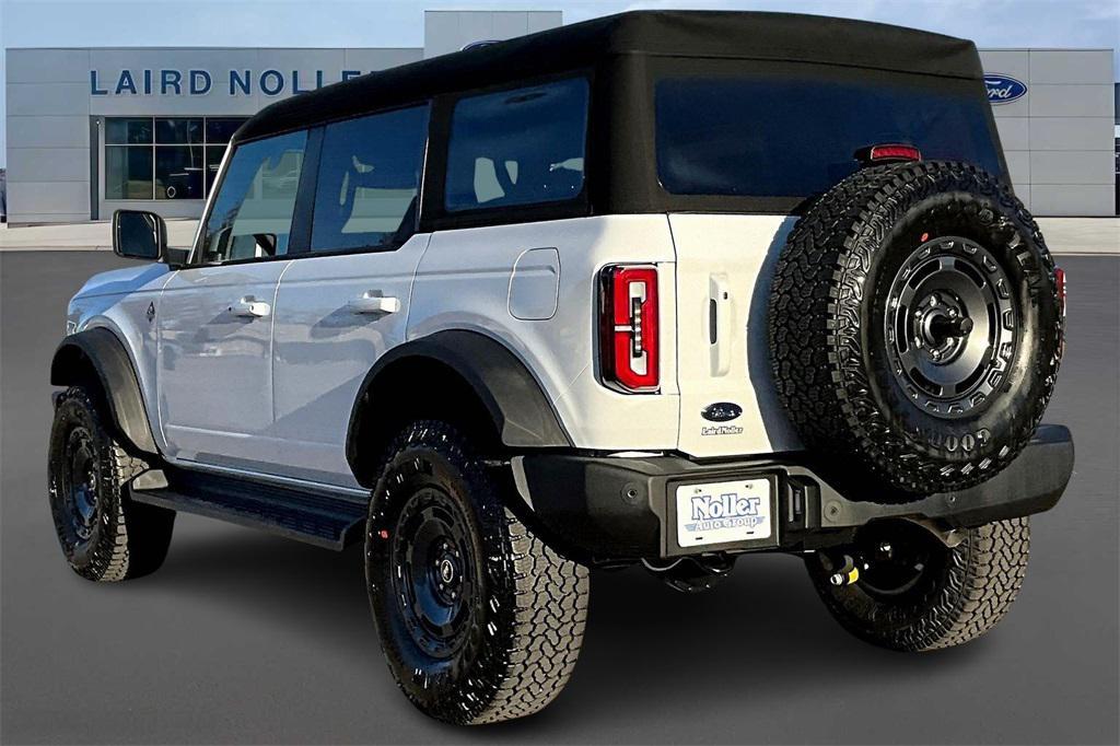 new 2025 Ford Bronco car, priced at $51,519