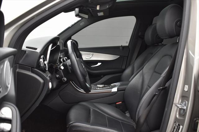 used 2019 Mercedes-Benz GLC 300 car, priced at $18,528