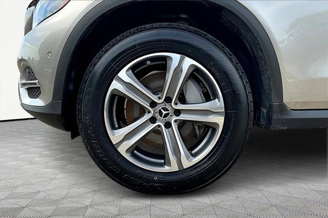 used 2019 Mercedes-Benz GLC 300 car, priced at $17,971
