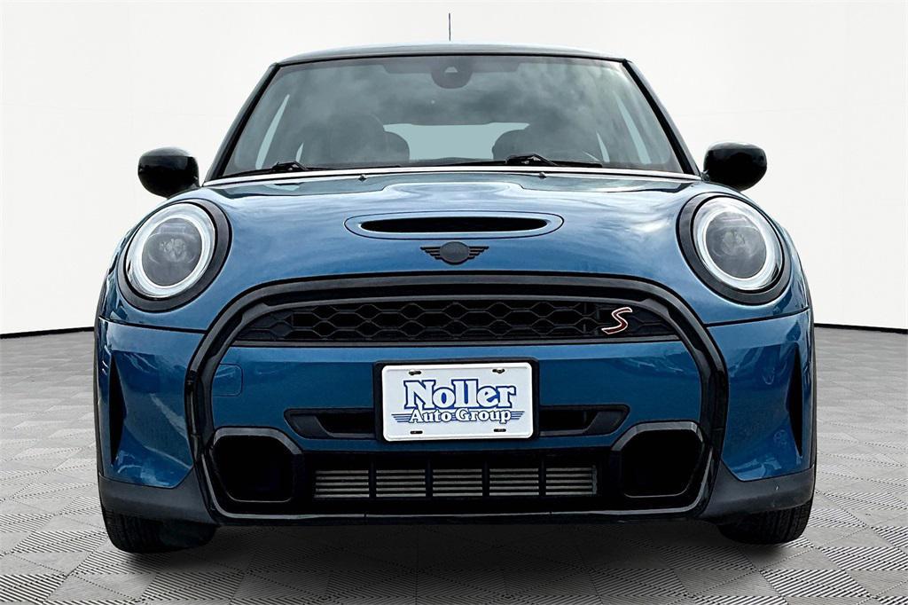 used 2022 MINI Hardtop car, priced at $26,403