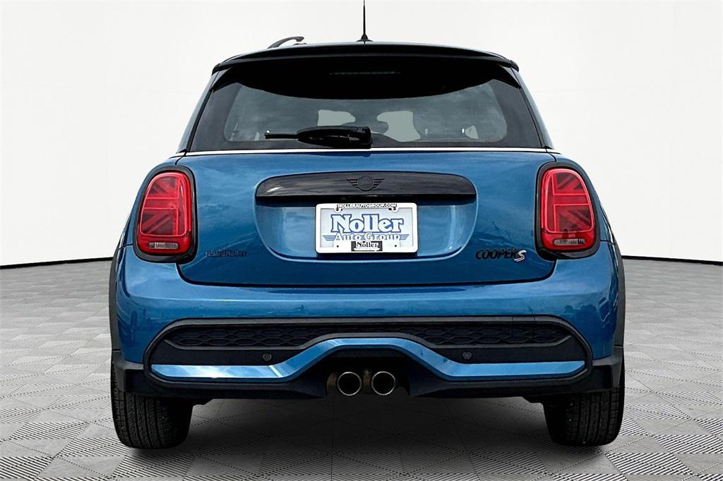 used 2022 MINI Hardtop car, priced at $26,403