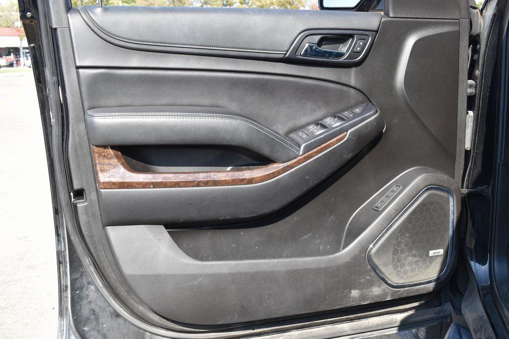used 2019 Chevrolet Suburban car, priced at $18,142