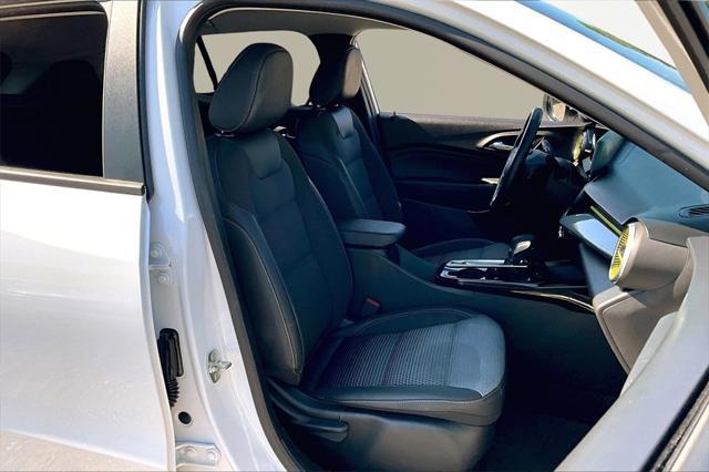 used 2024 Chevrolet Trax car, priced at $22,231