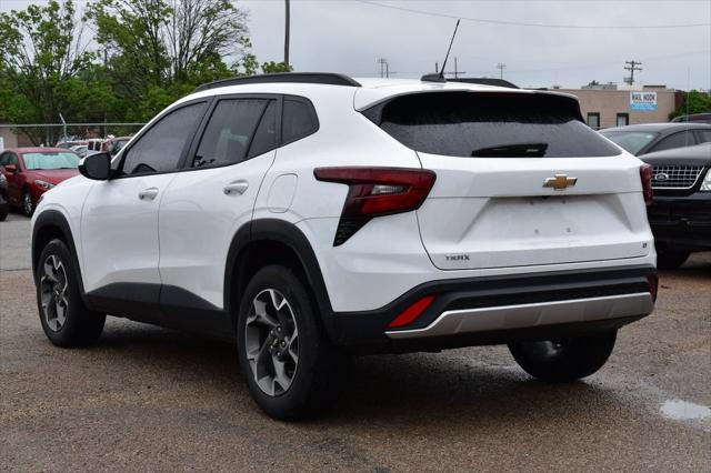 used 2024 Chevrolet Trax car, priced at $22,859